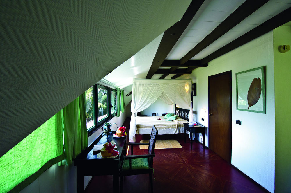 New Emerald Cove Hotel Баи-Сейнт-Энн Экстерьер фото